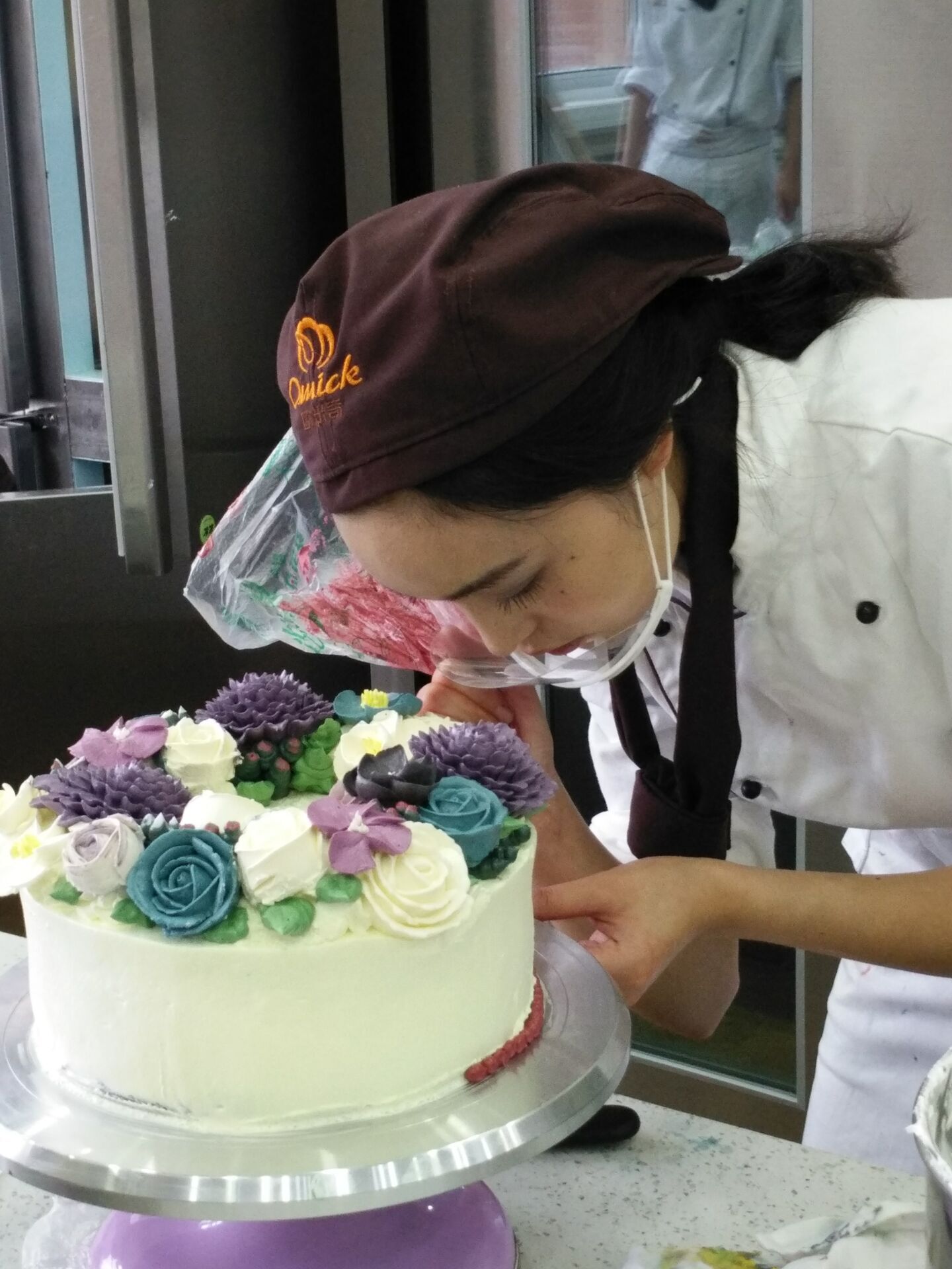 最简单的裱花_简约而不简单的韩式裱花蛋糕(3)_中国排行网