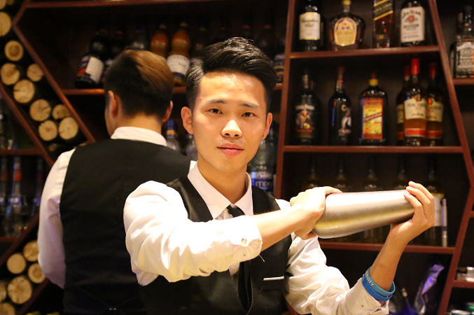 调酒师职业培训——对上海欧米奇的告白！
